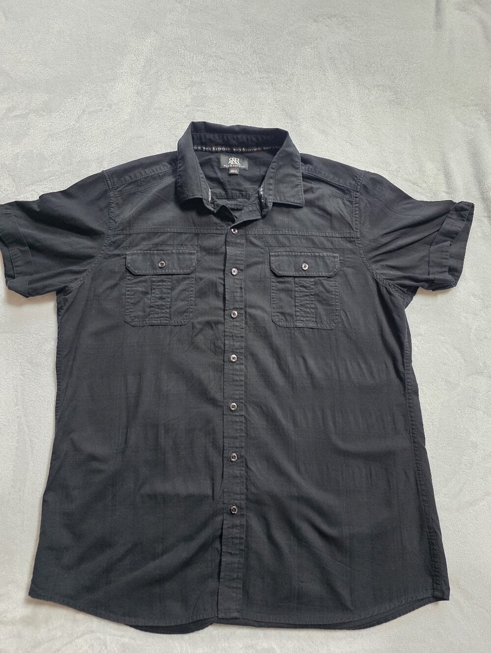Rock & Republic Men's XL Black Utility Short Sleeve Button Up Shirt